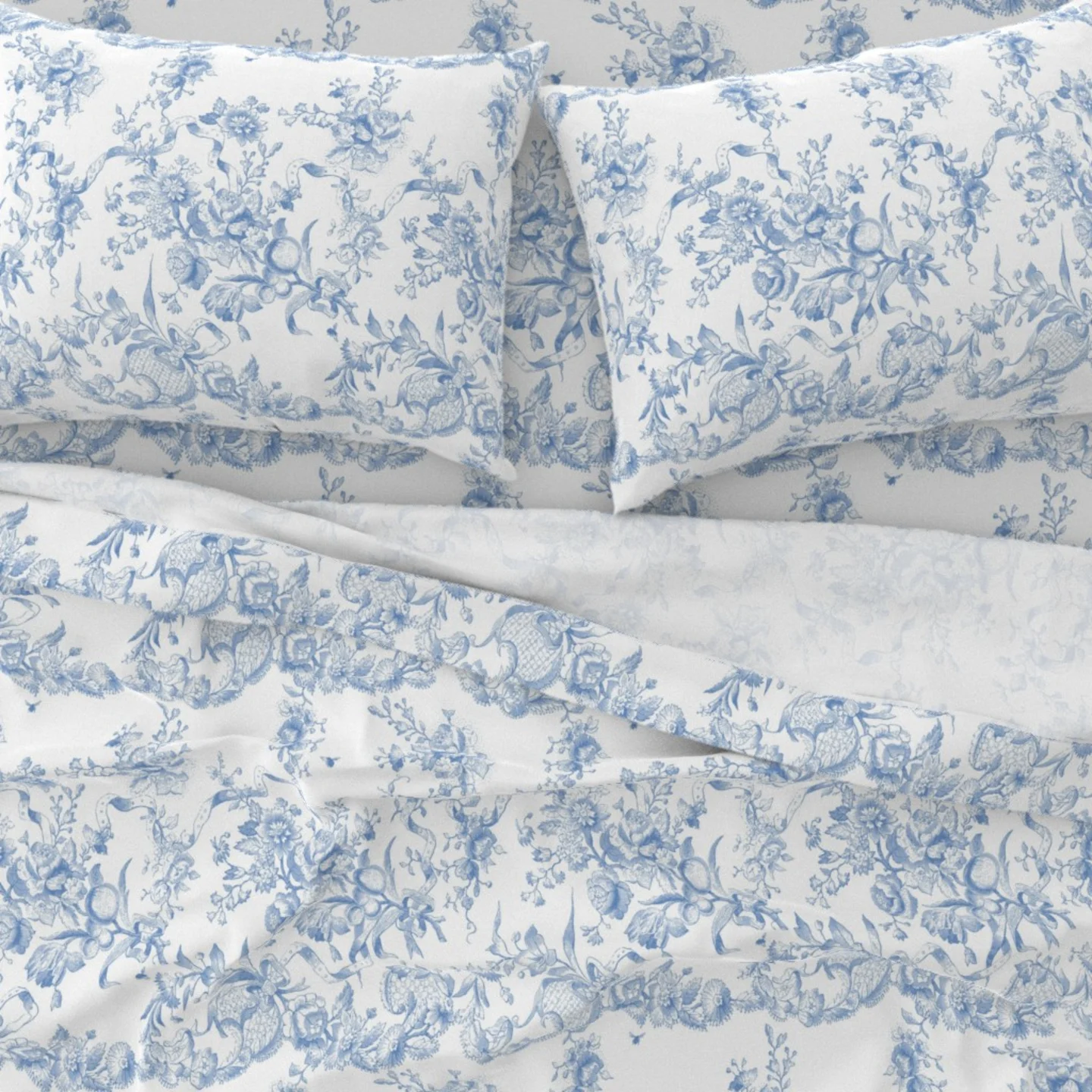 Blue and white rococo sheet set